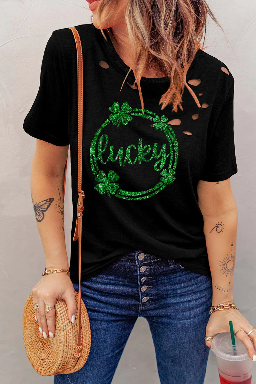 Black Lucky Print T-shirt。