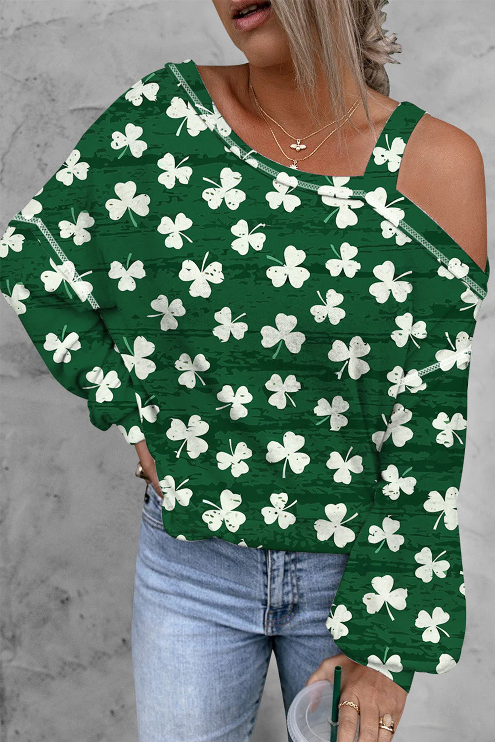 St. Patrick's Day Green Lucky Clover Cold Shoulder Shift Casual T-Shirts.