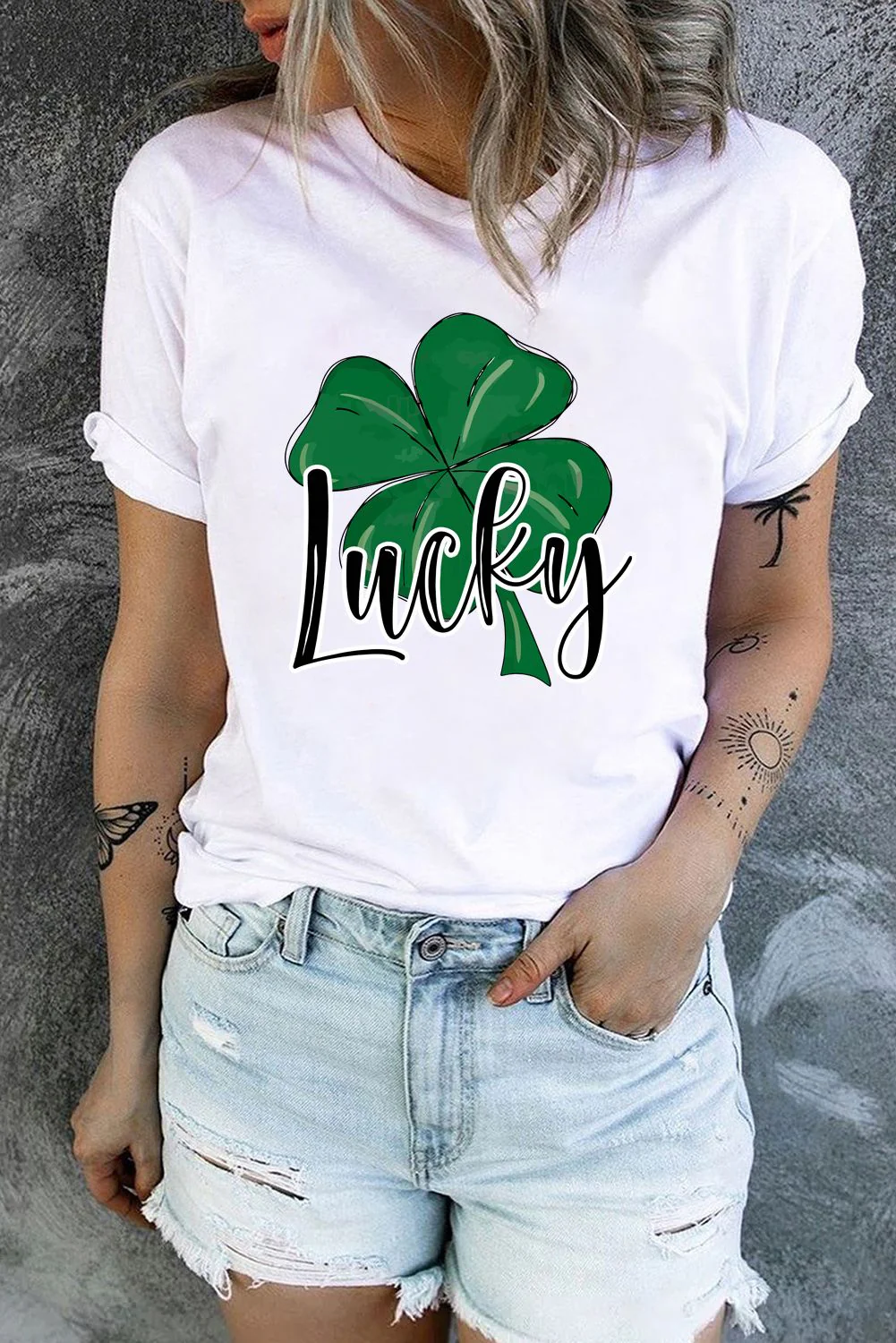 Green Clover Floral Lucky Round Neck Shift Casual T-Shirts。