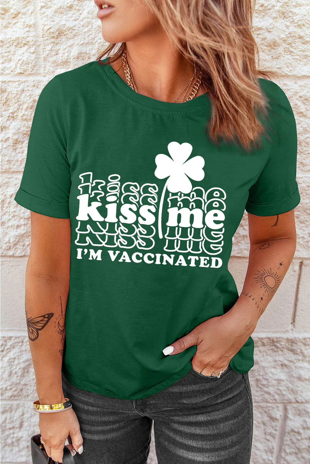 Saint Patrick's Day Shamrock Letter T-shirt Green.