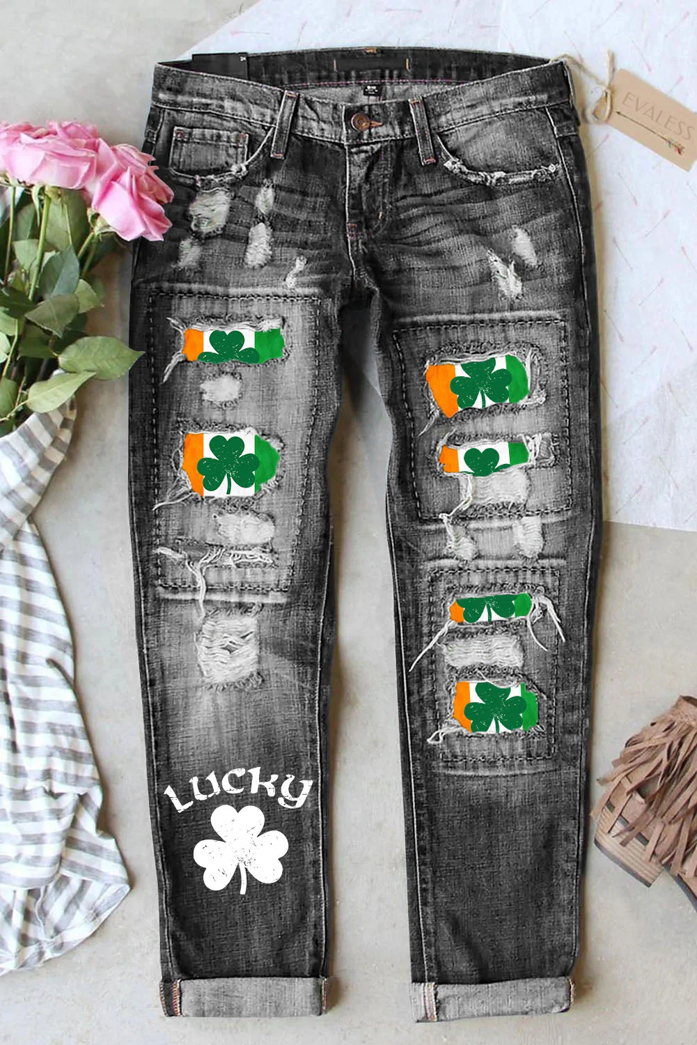 Shamrock Casual Ripped Jeans。