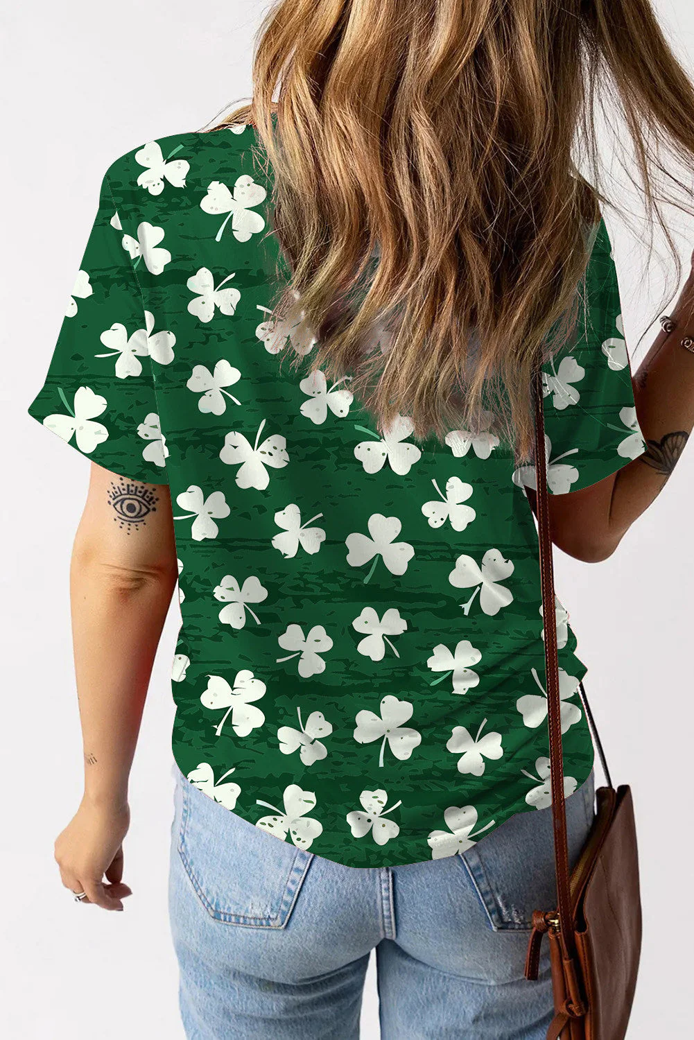 Shamrock V Neck Casual T-Shirts。