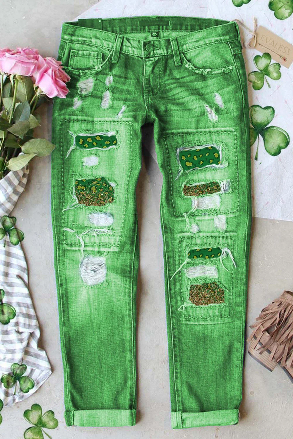 Green Leopard Graphic Ripped Casual Denim Jeans.