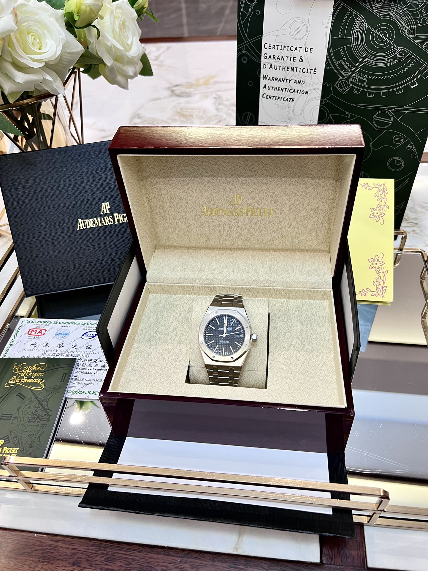 Audemars Piguet Royal Oak Grey