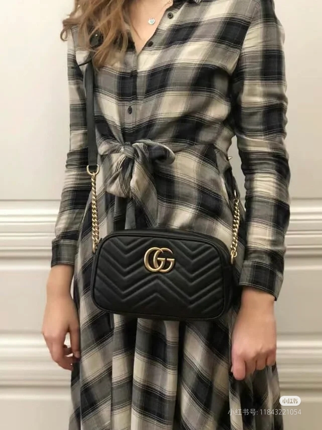 Gucci Marmont Matelasse Shoulder Bag
