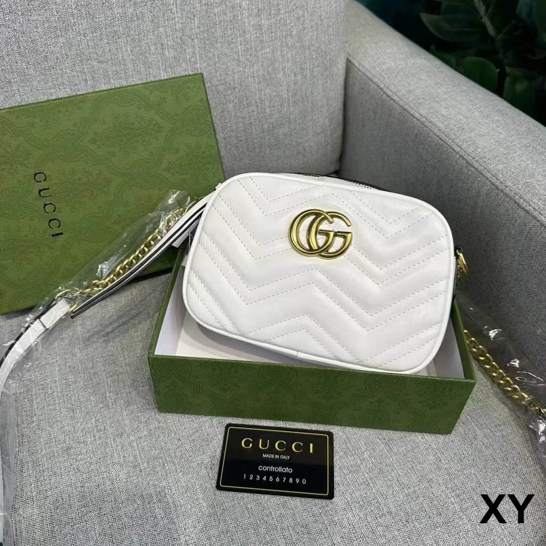 Gucci Marmont Matelasse Shoulder Bag