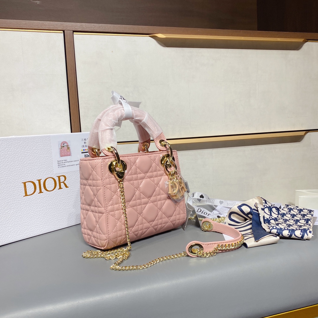 Mini Lady Dior Bag
