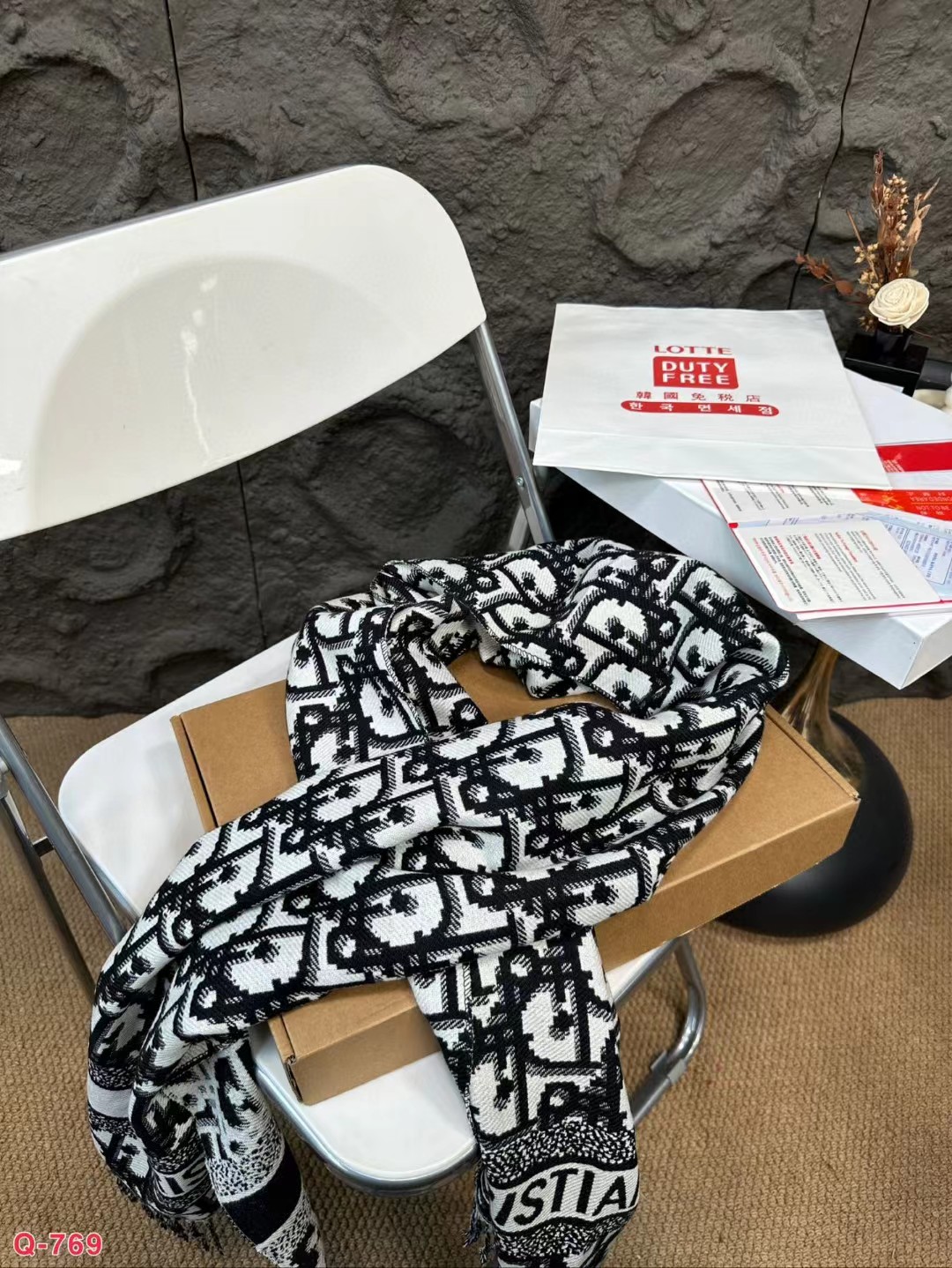 Dior Women Oblique Cashmere Black Scarf