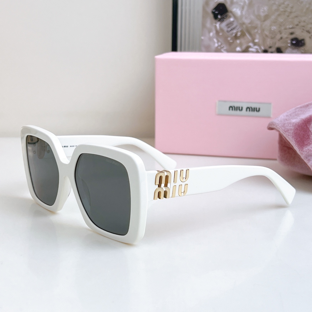 miumiu Sunglasses