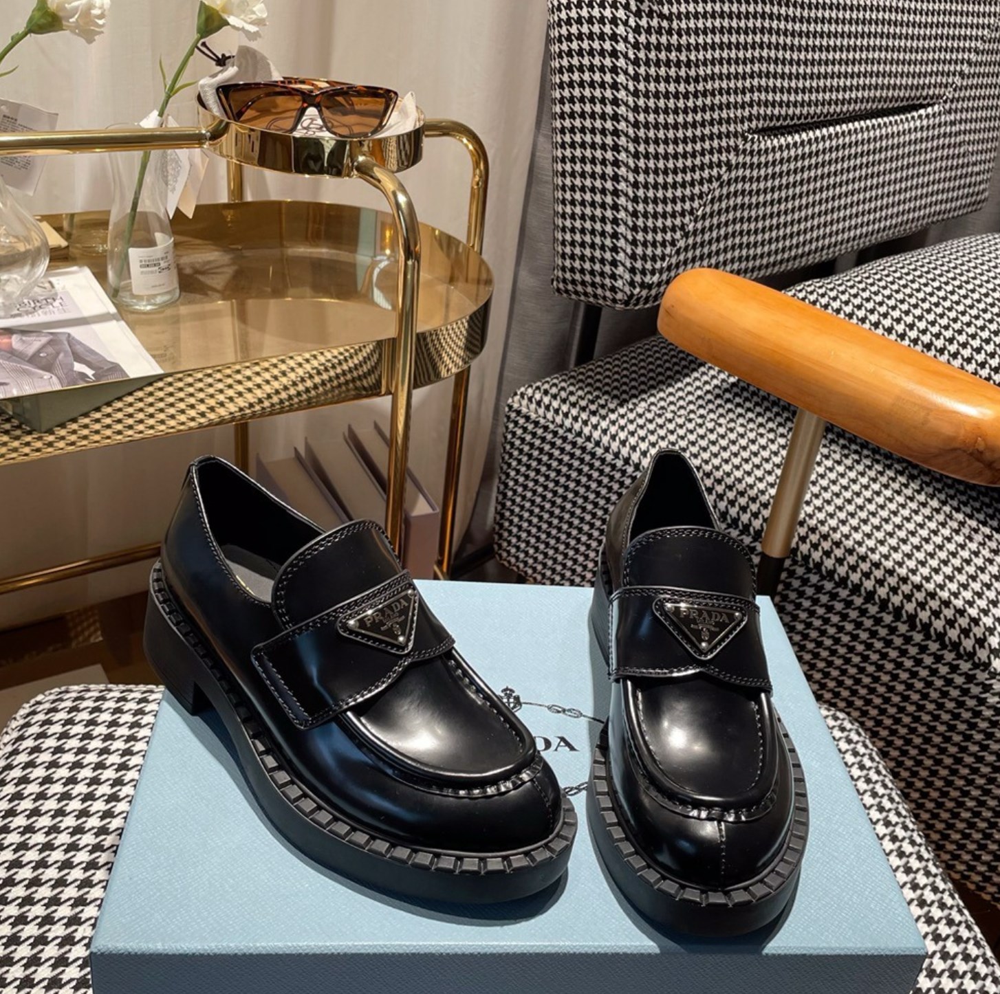 Prada high quality shoes