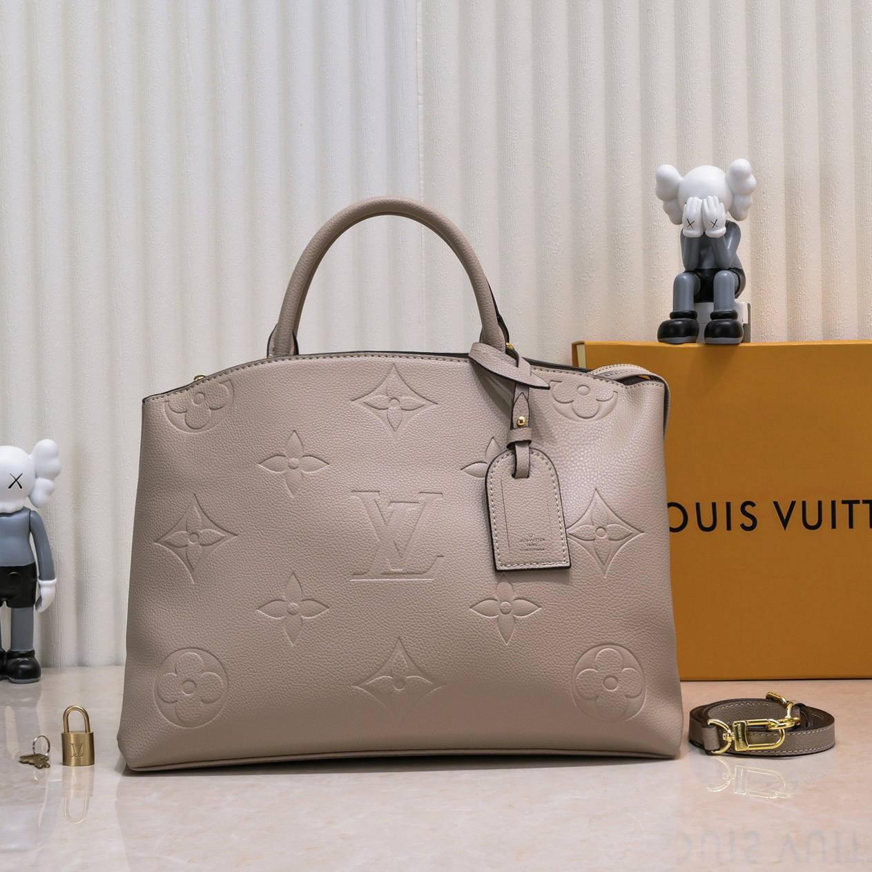 LV Monogram Grand Palais tote bag