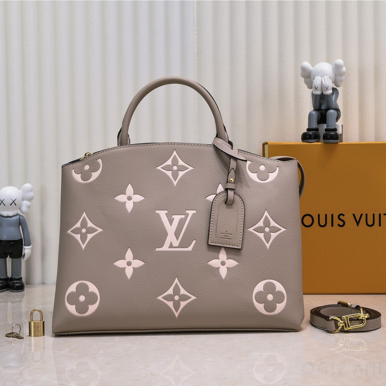 LV Monogram Grand Palais tote bag