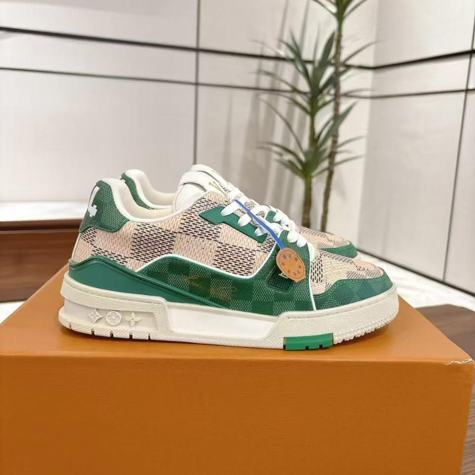 LV RUNNER TATIC sneakers