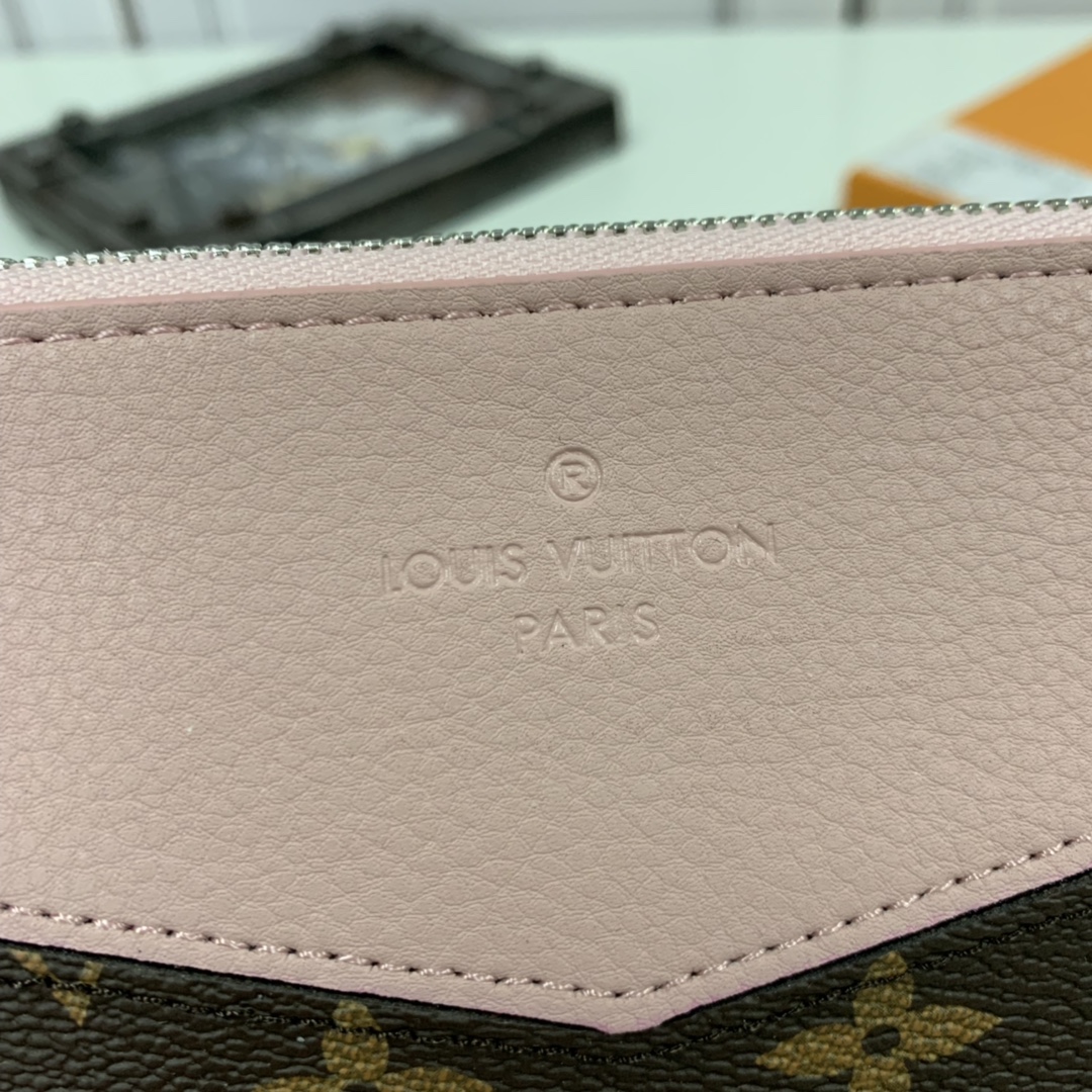 LV Daily Monogram Handbag