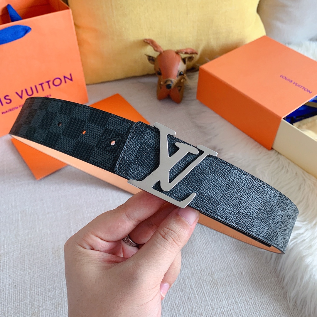 LV Steel buckle belt