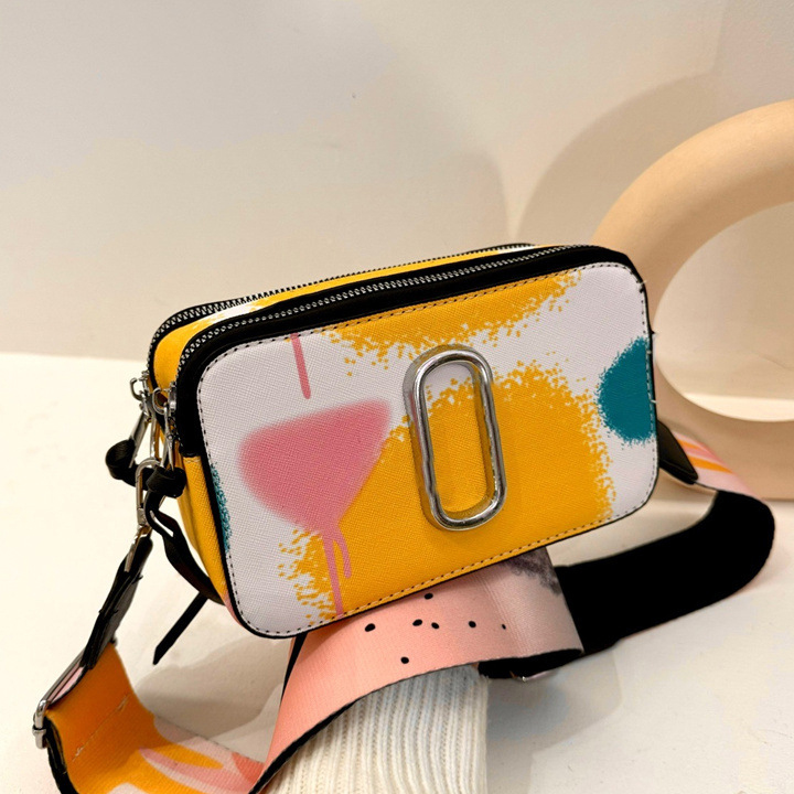 MJ Marc Jacobs X Snoopy shoulder bag