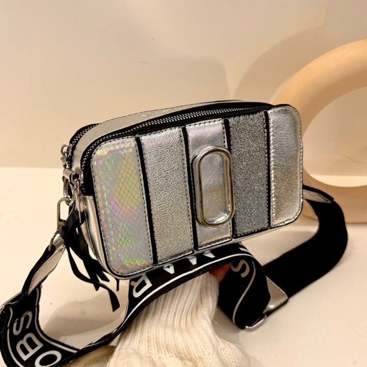 MJ Marc Jacobs X Snoopy shoulder bag