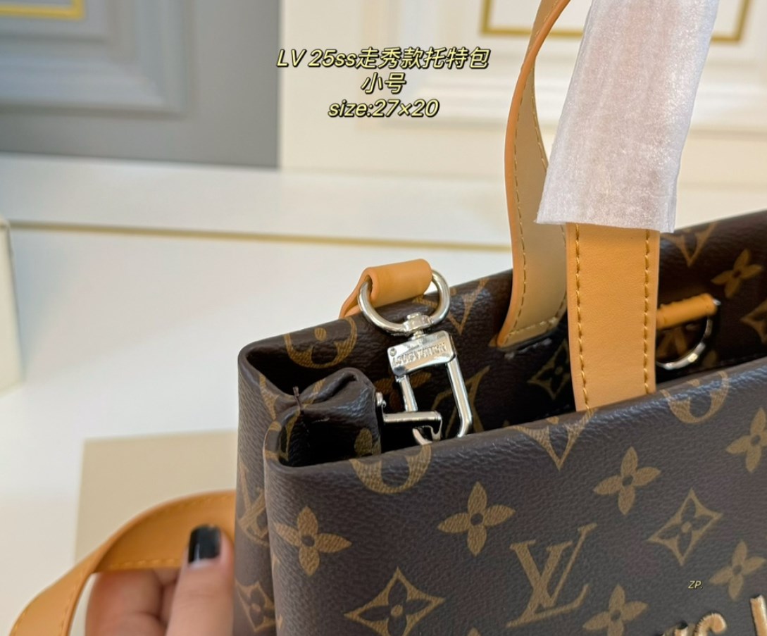 LV Louis Vuitton's SHOULDER handbag