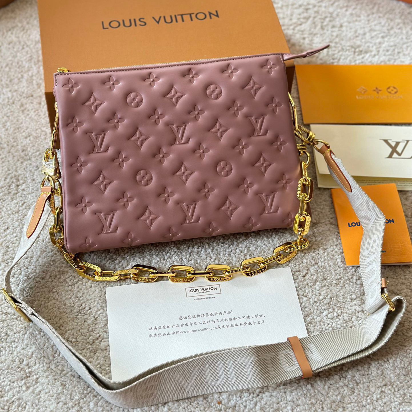 LV Coussin shoulder chain bag