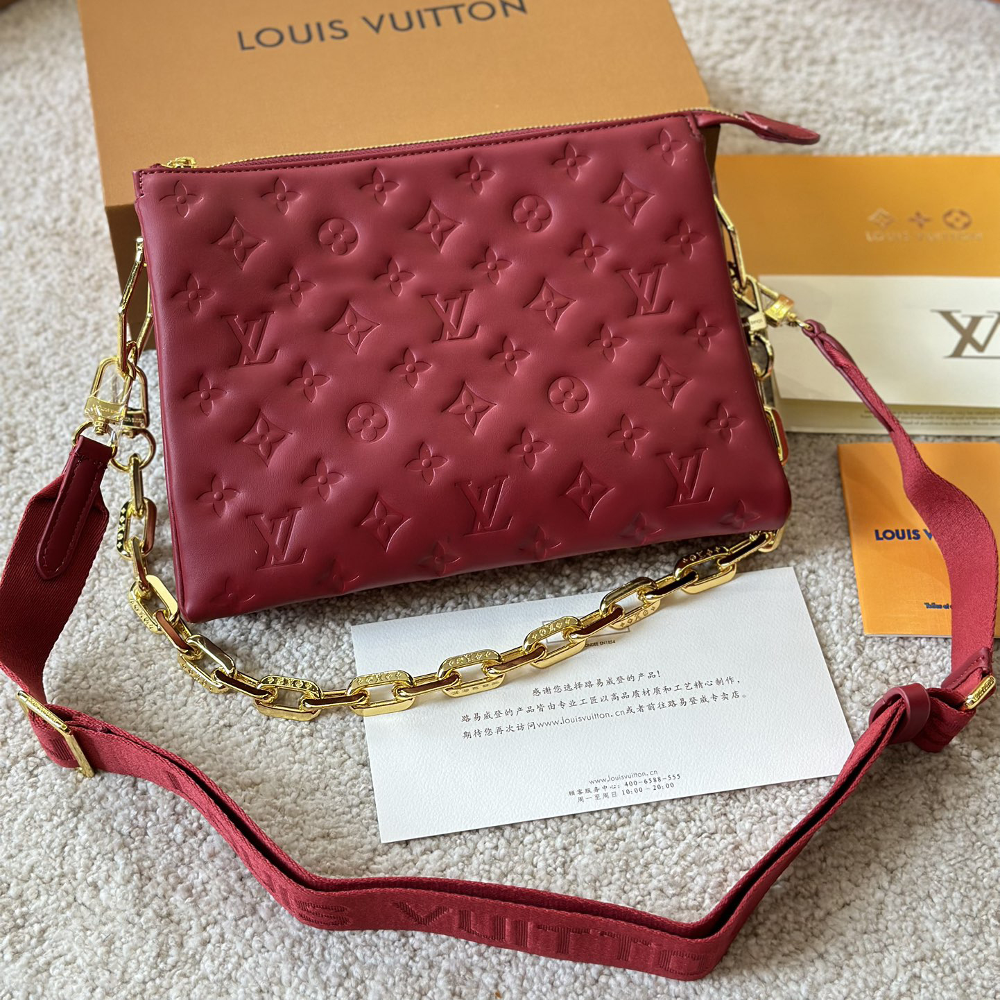 LV Coussin shoulder chain bag
