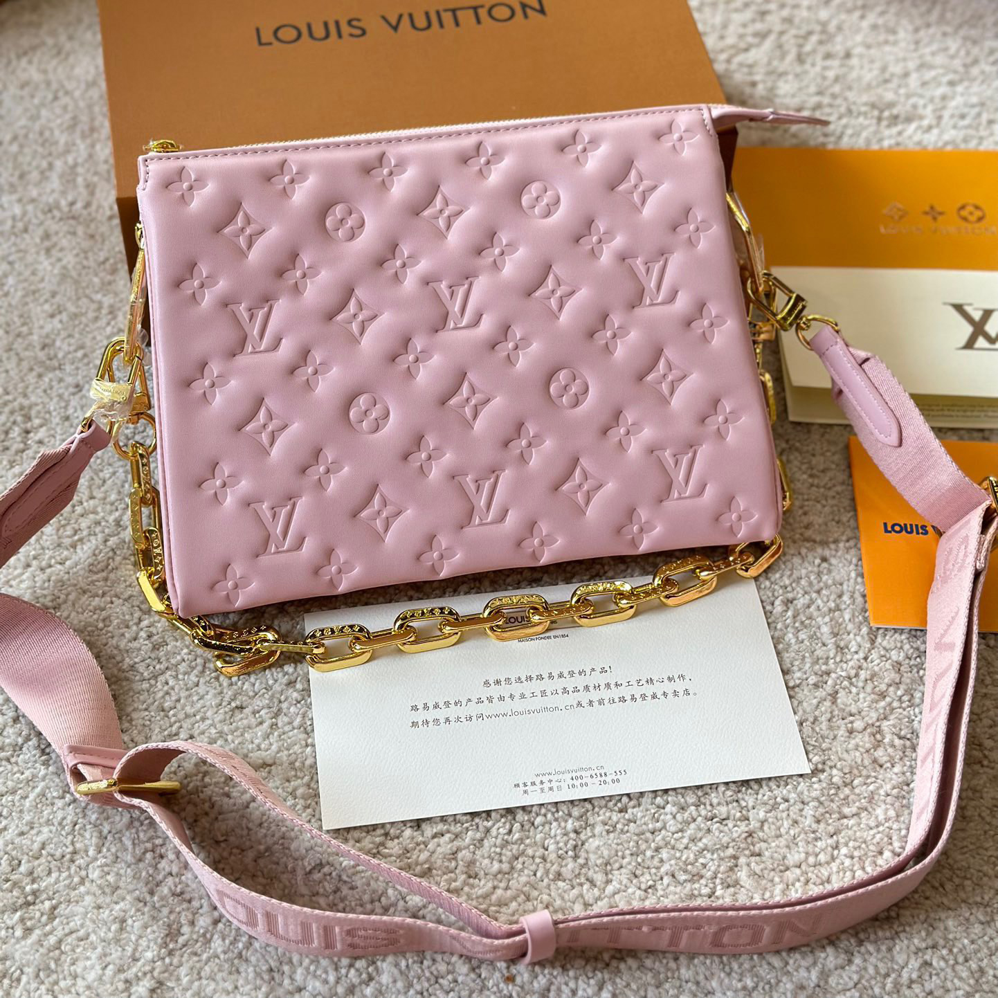 LV Coussin shoulder chain bag