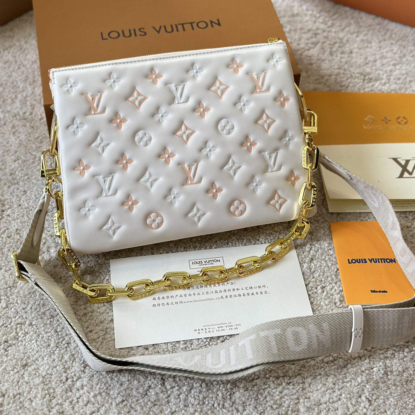 LV Coussin shoulder chain bag