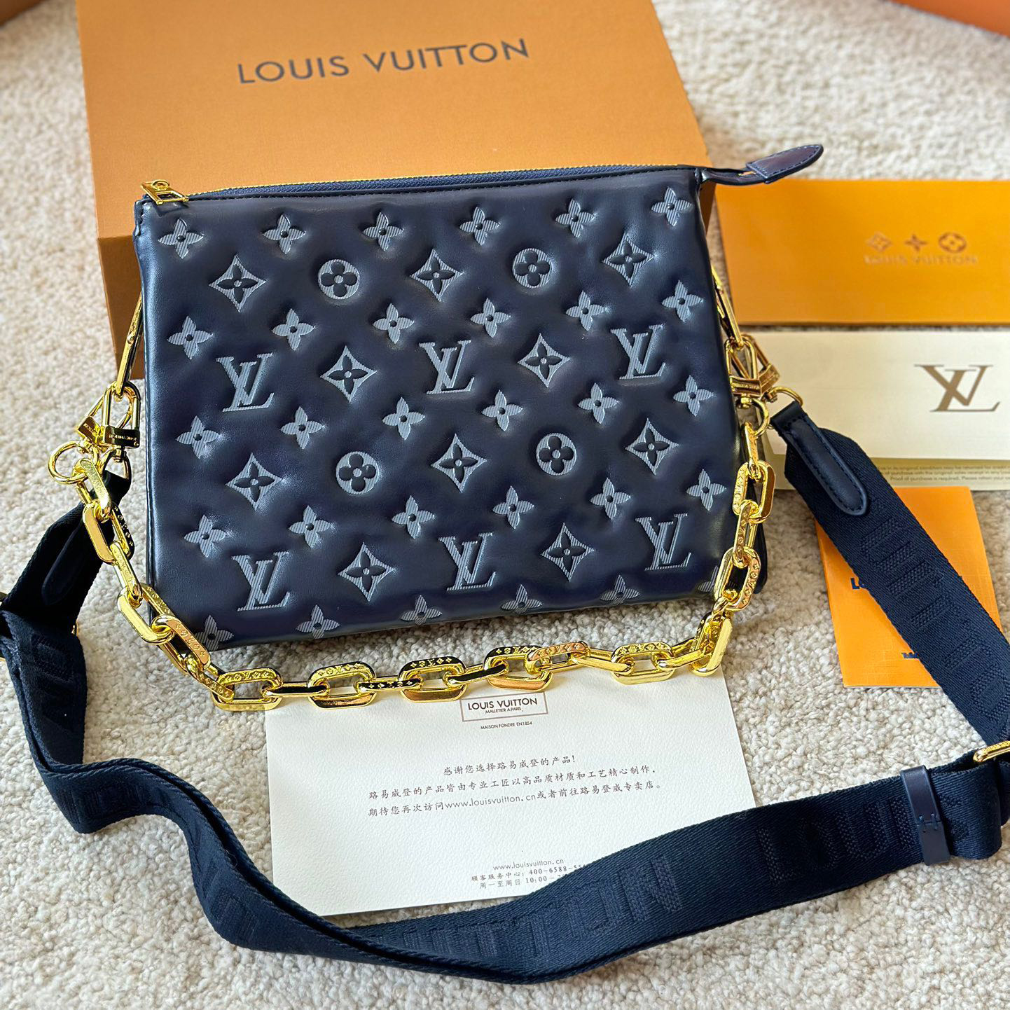 LV Coussin shoulder chain bag