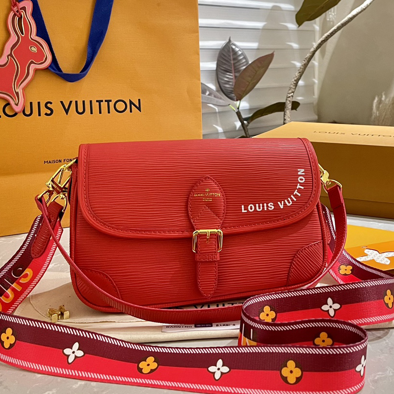 LV shoulder Baguette bag