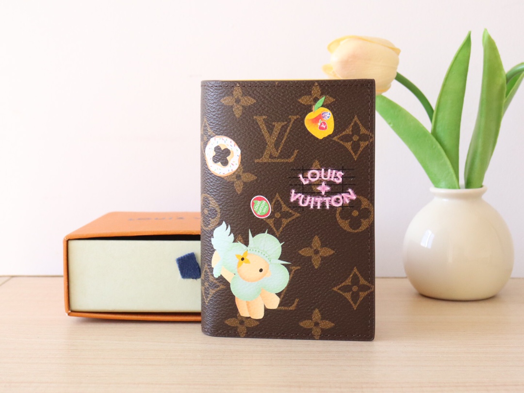 LV Charms Candy Factory Monogram Vivienne wallet card colder