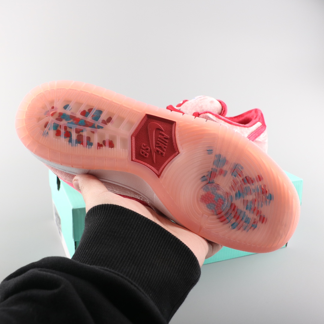 Designer Nike SB Dunk Sneakers
