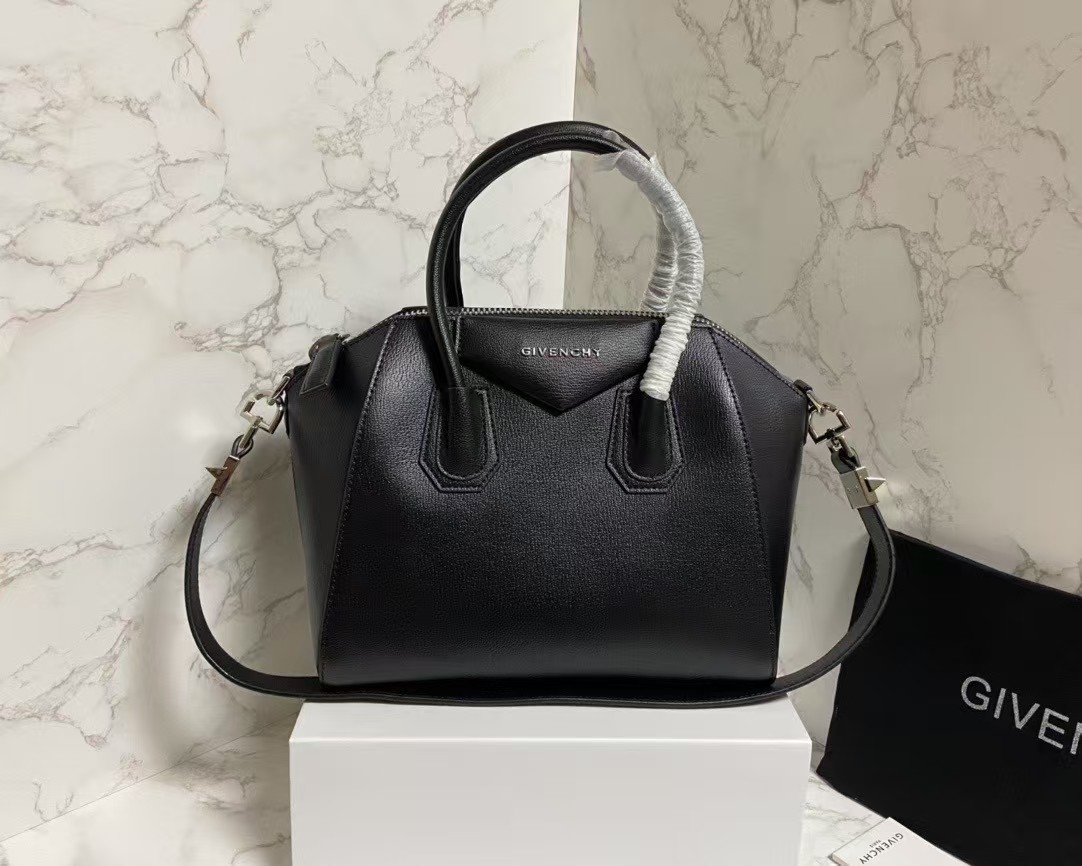 Givenchy Goat pattern classic handbag