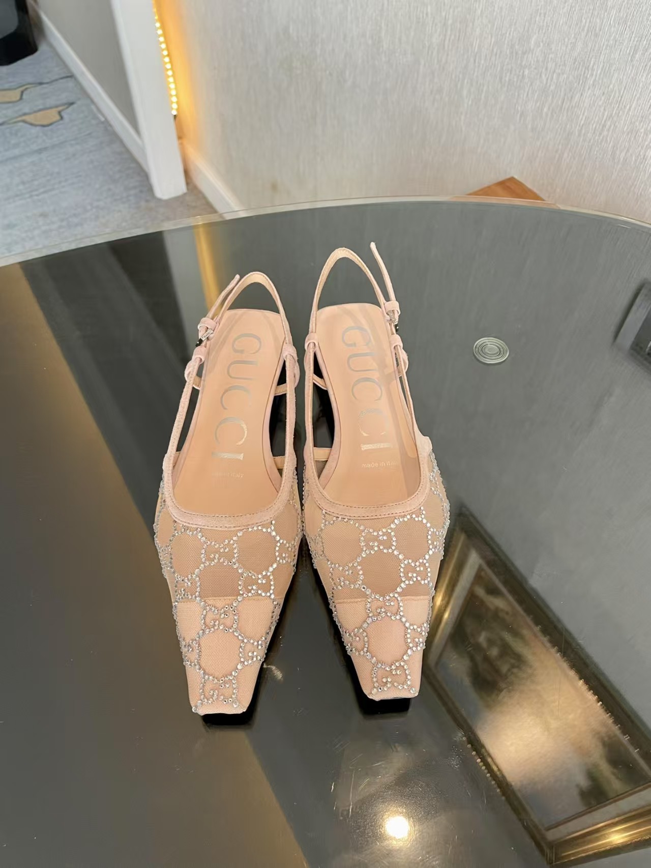 High quality Gucci vintage Mesh sandals