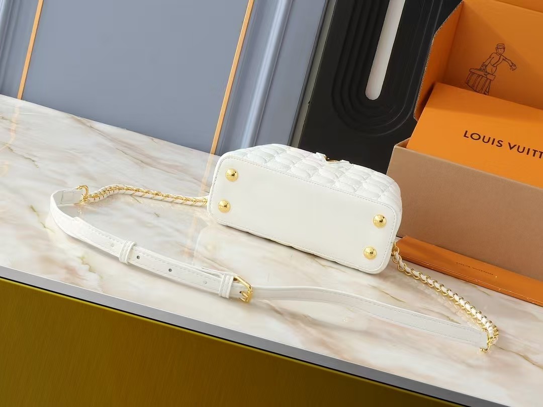 LV monogram capucines mini chain handbag