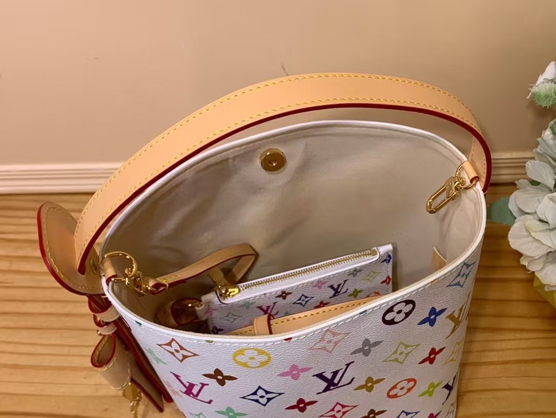 Top version leather All in bb bucket bag