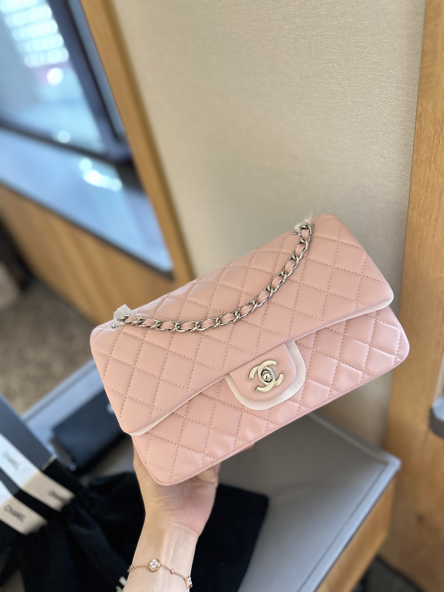 CHANEL Classic Flap CF