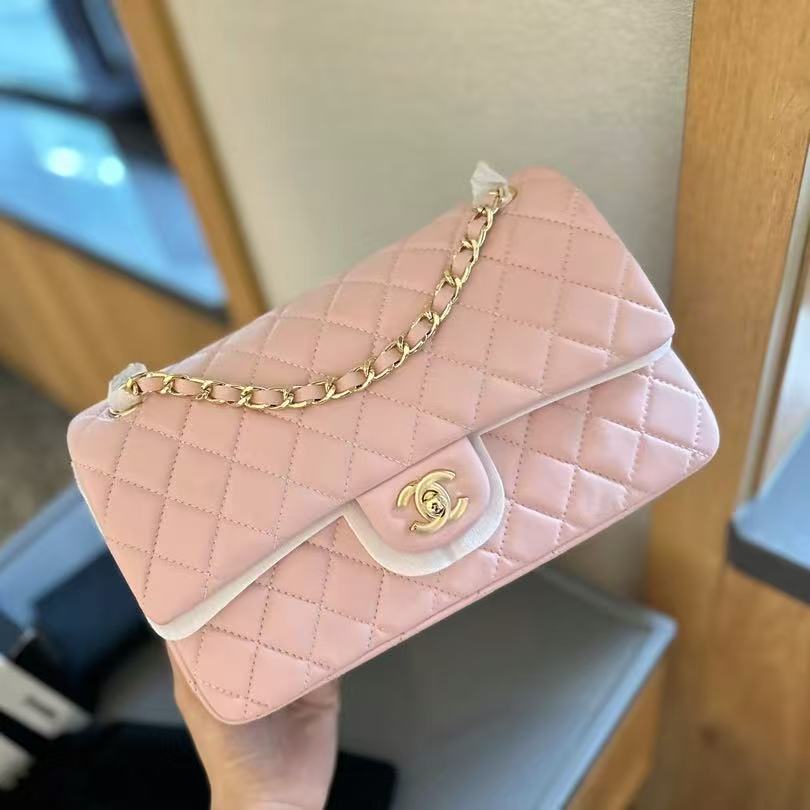 CHANEL Classic Flap CF