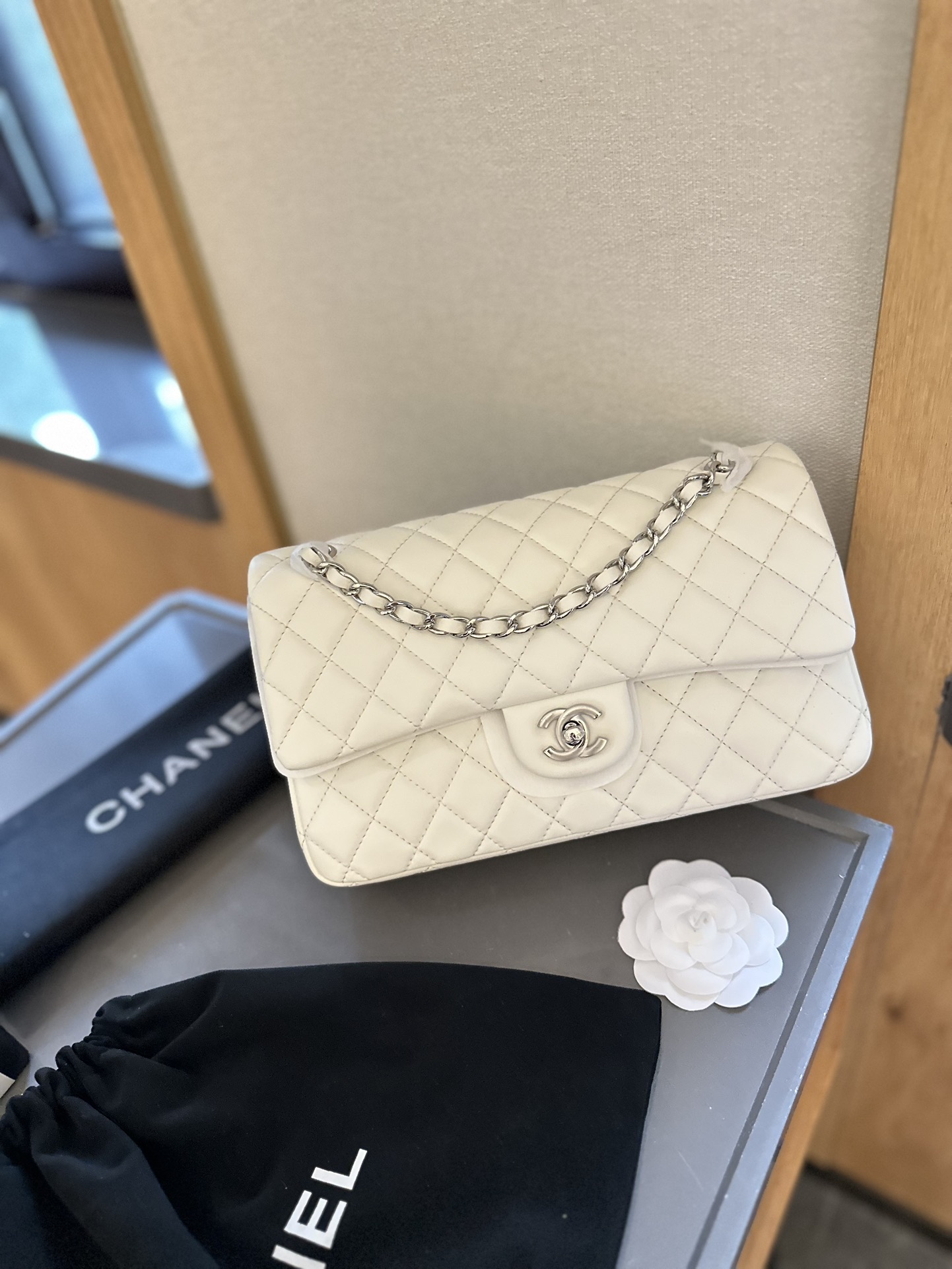 CHANEL Classic Flap CF
