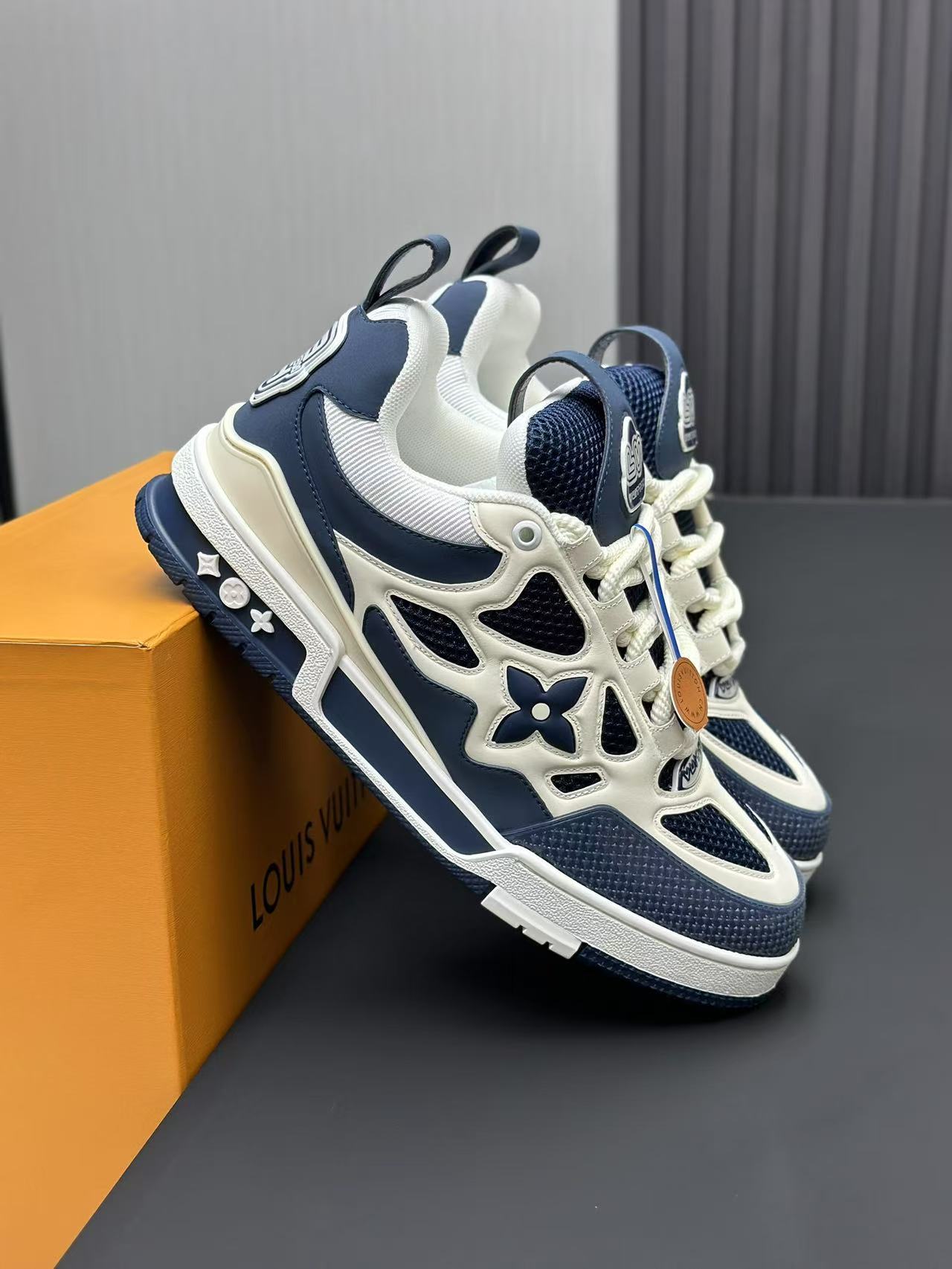 Louis Vuitton Trainer