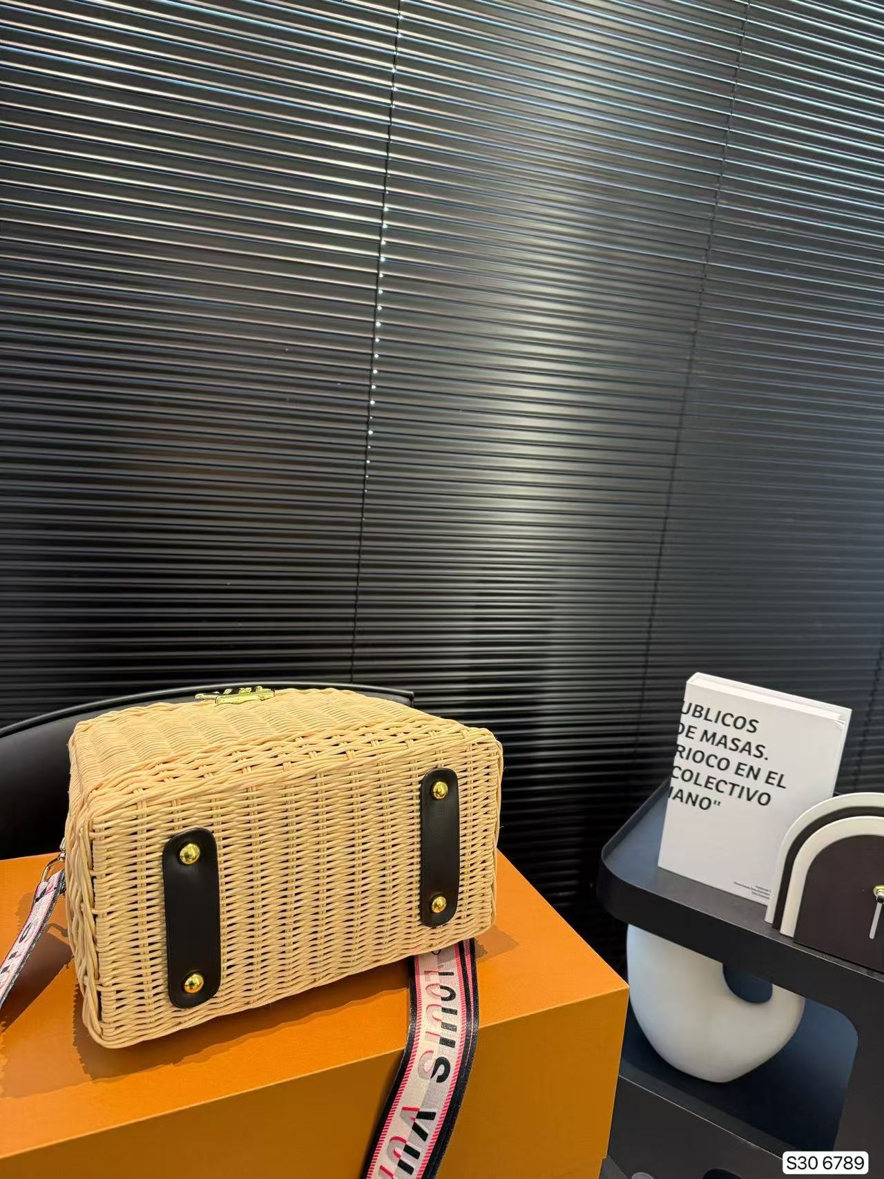 Louis Vuitton Noe Purse