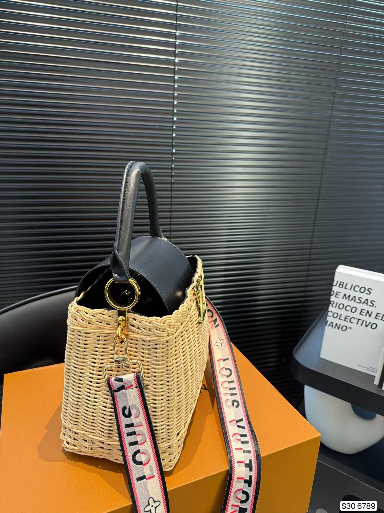 Louis Vuitton Noe Purse