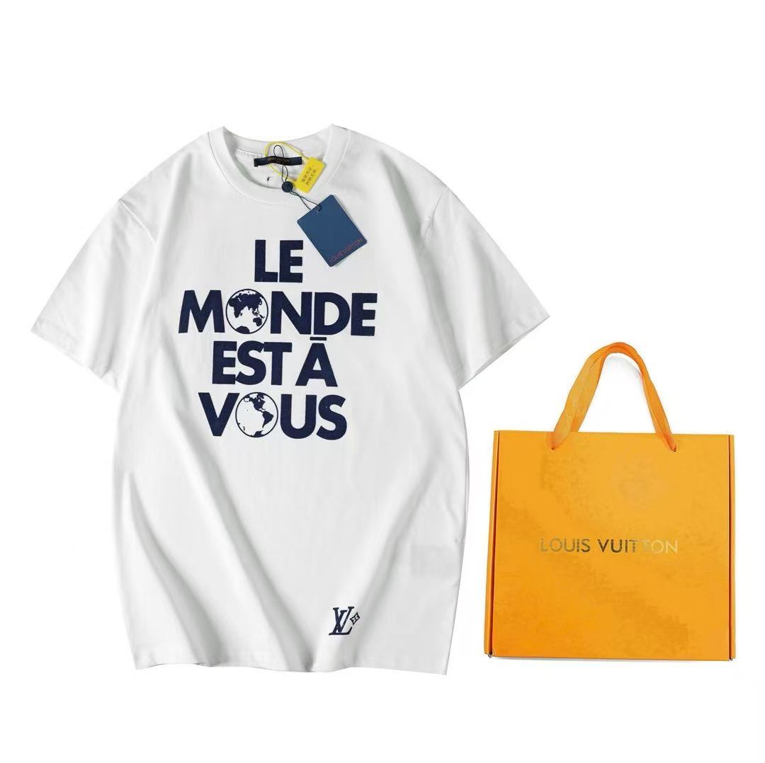 Louis Vuitton 'The world is yours' T-shirt