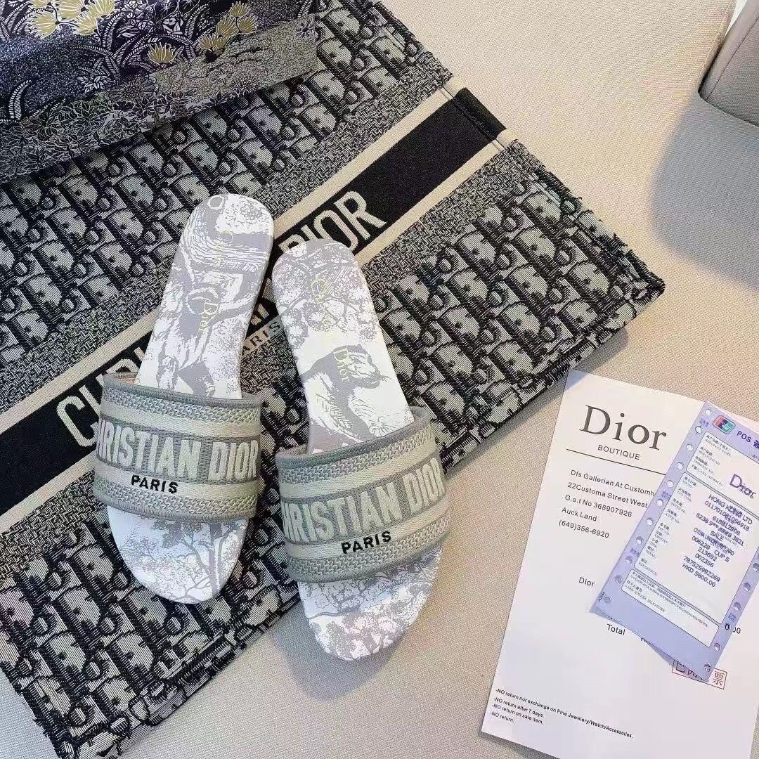 Embroidered Dior monogram flip-flops with beach sandals