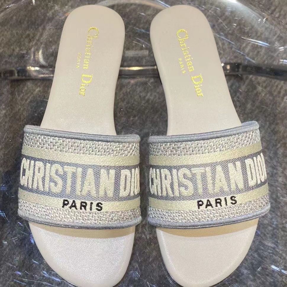 Embroidered Dior monogram flip-flops with beach sandals