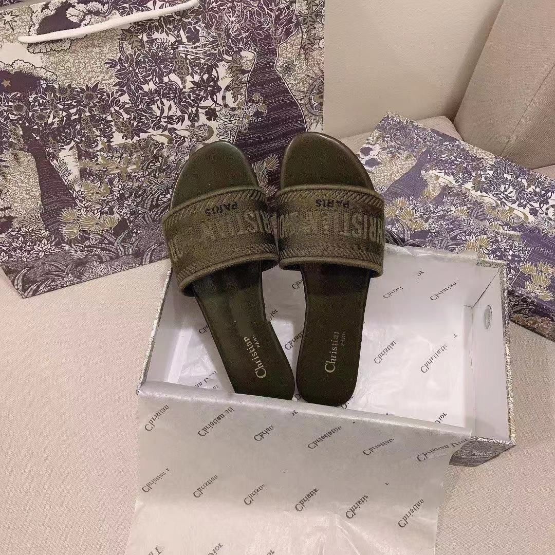 Embroidered Dior monogram flip-flops with beach sandals