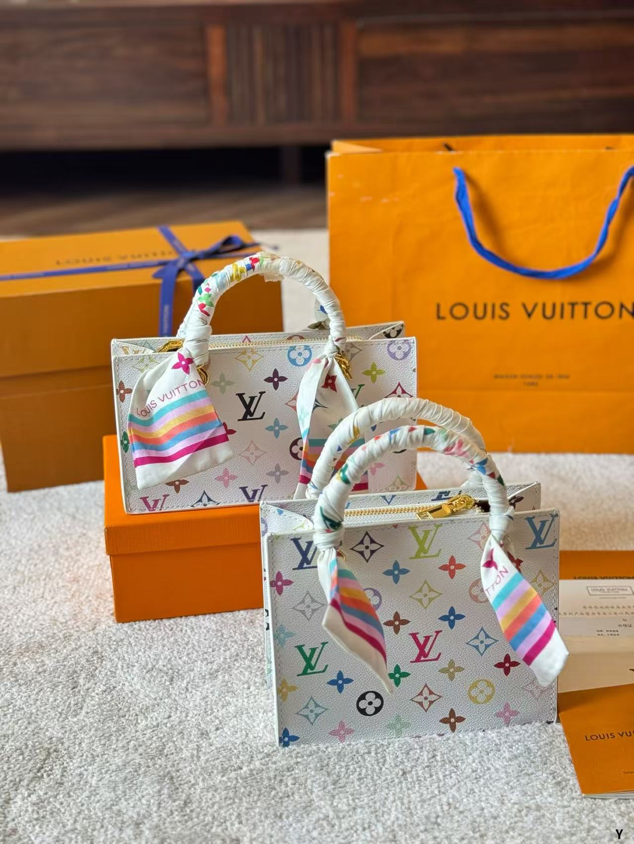 Louis Vuitton vintage handbag