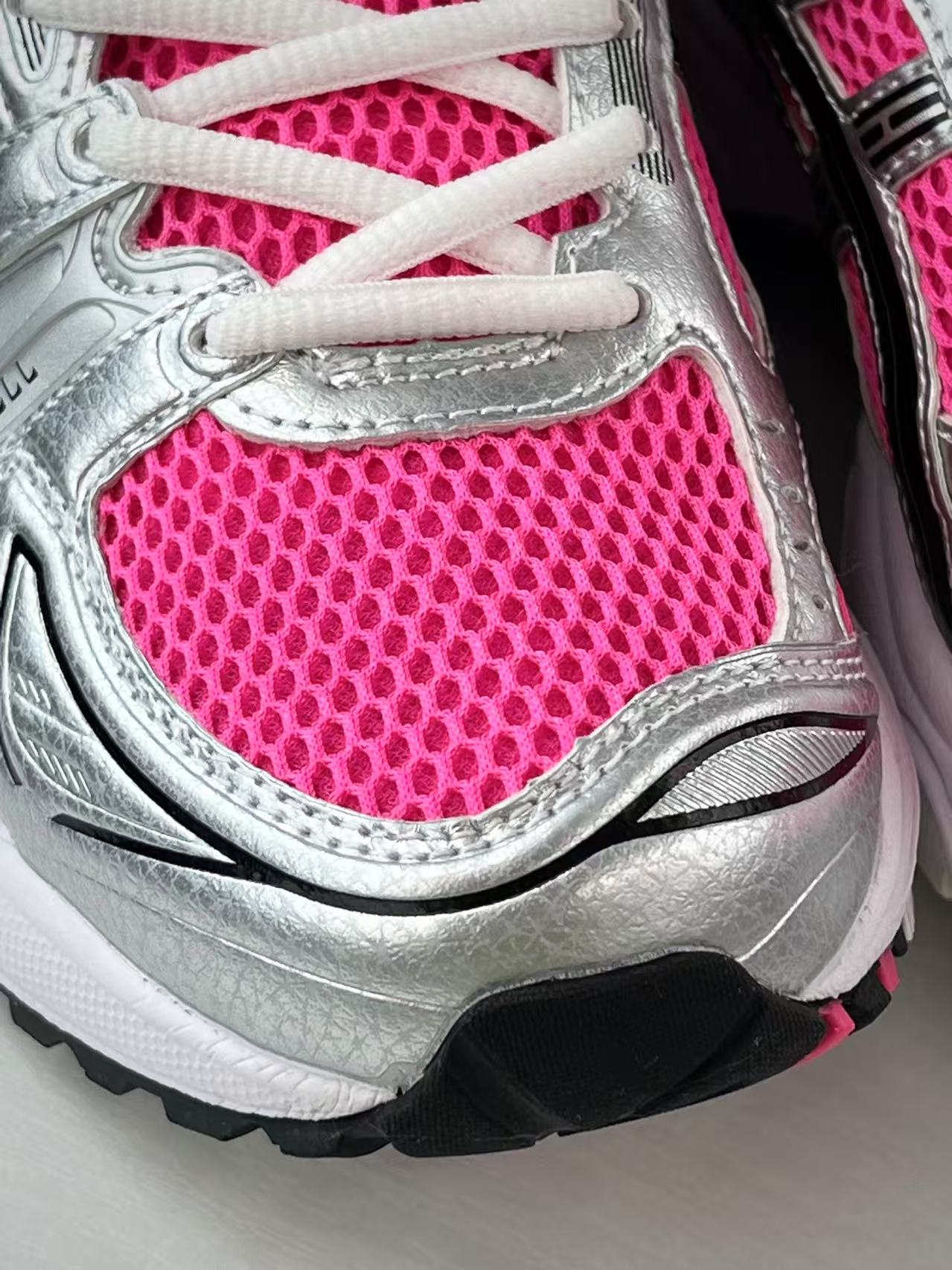 gel-kayano 14