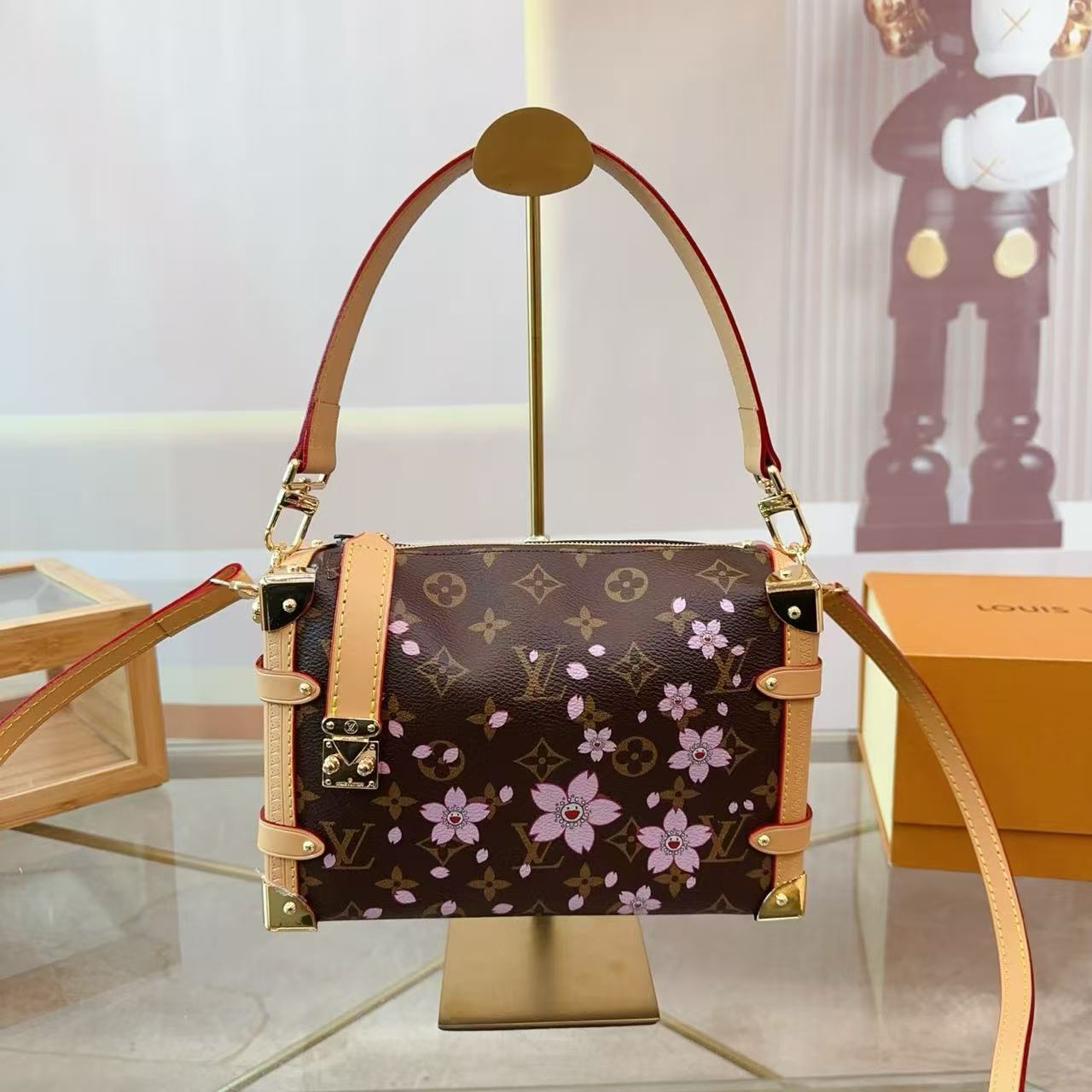 LV Side trunk box bag