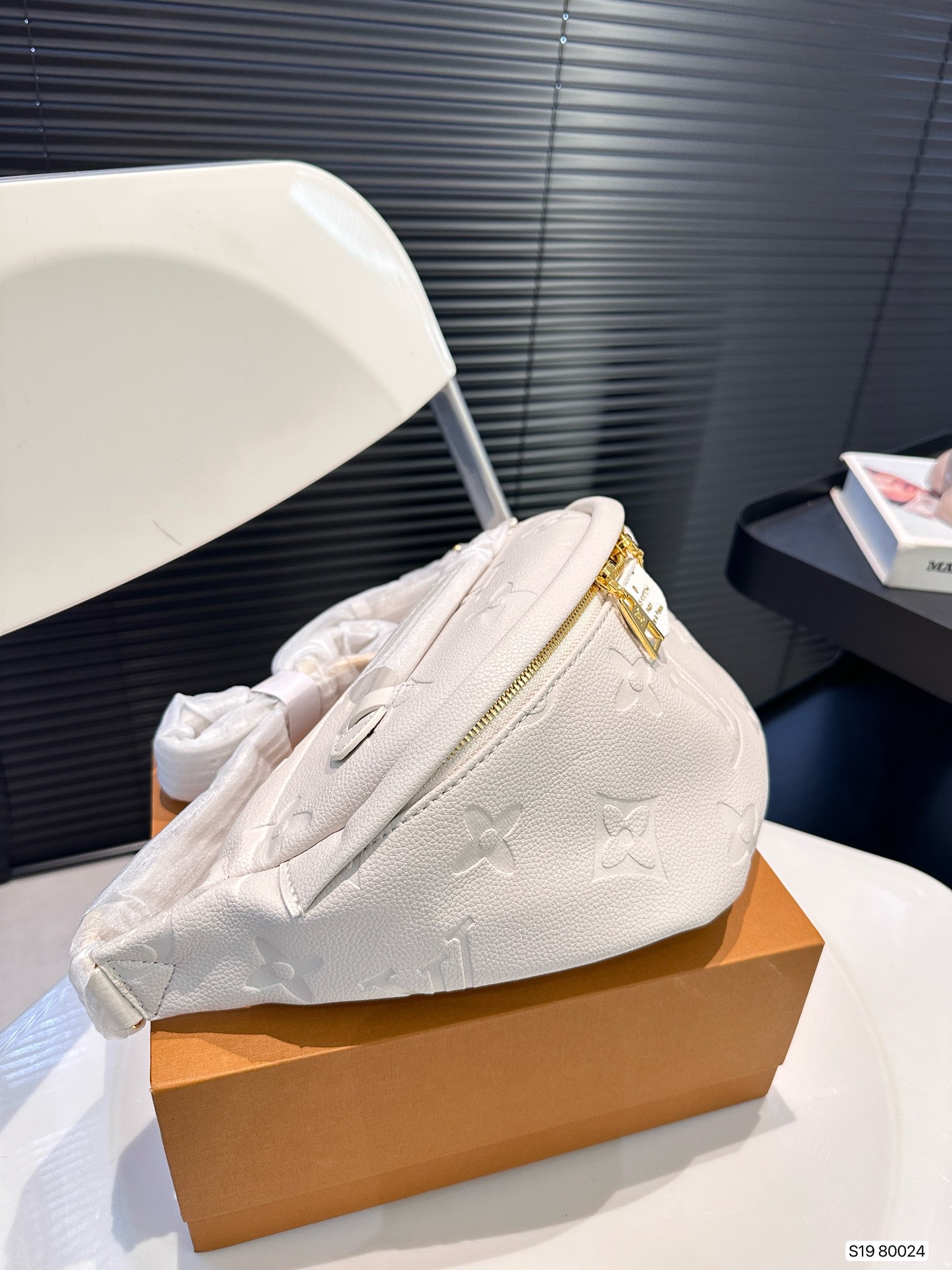 Louis Vuitton Fanny pack