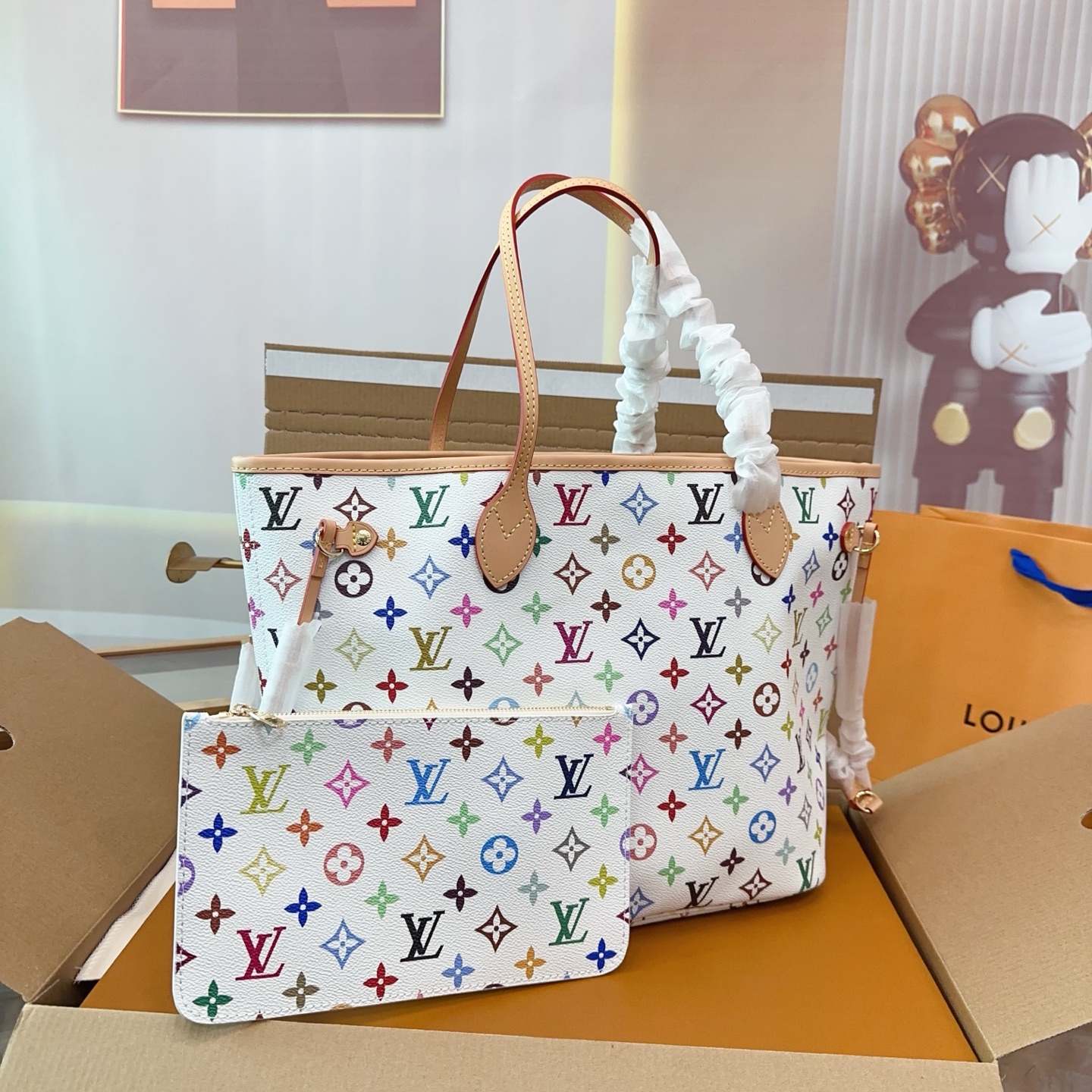 Louis Vuitton Takashi Murakami white shopping bag
