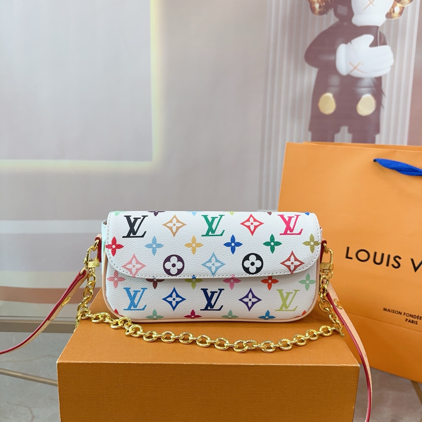 LV ivywoc classic baguette bag